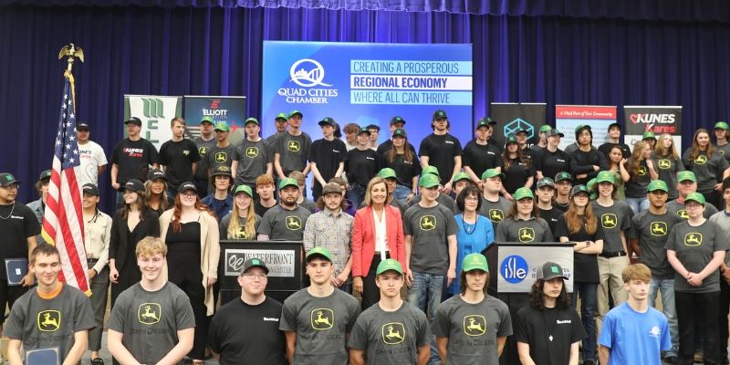 2023 QC signing day chamber