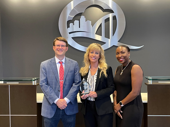 Kathy Daily honored as Volunteer of the Year 