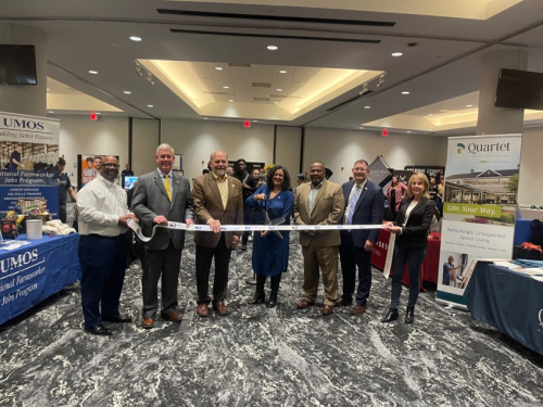 ribbon cutting at mayors hiring fair