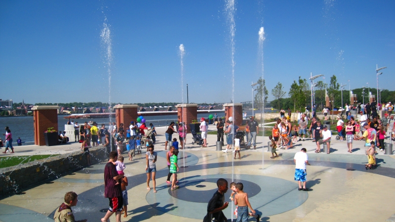 Spray Park along the Mississippi River in Rock Island - Quad Cities
